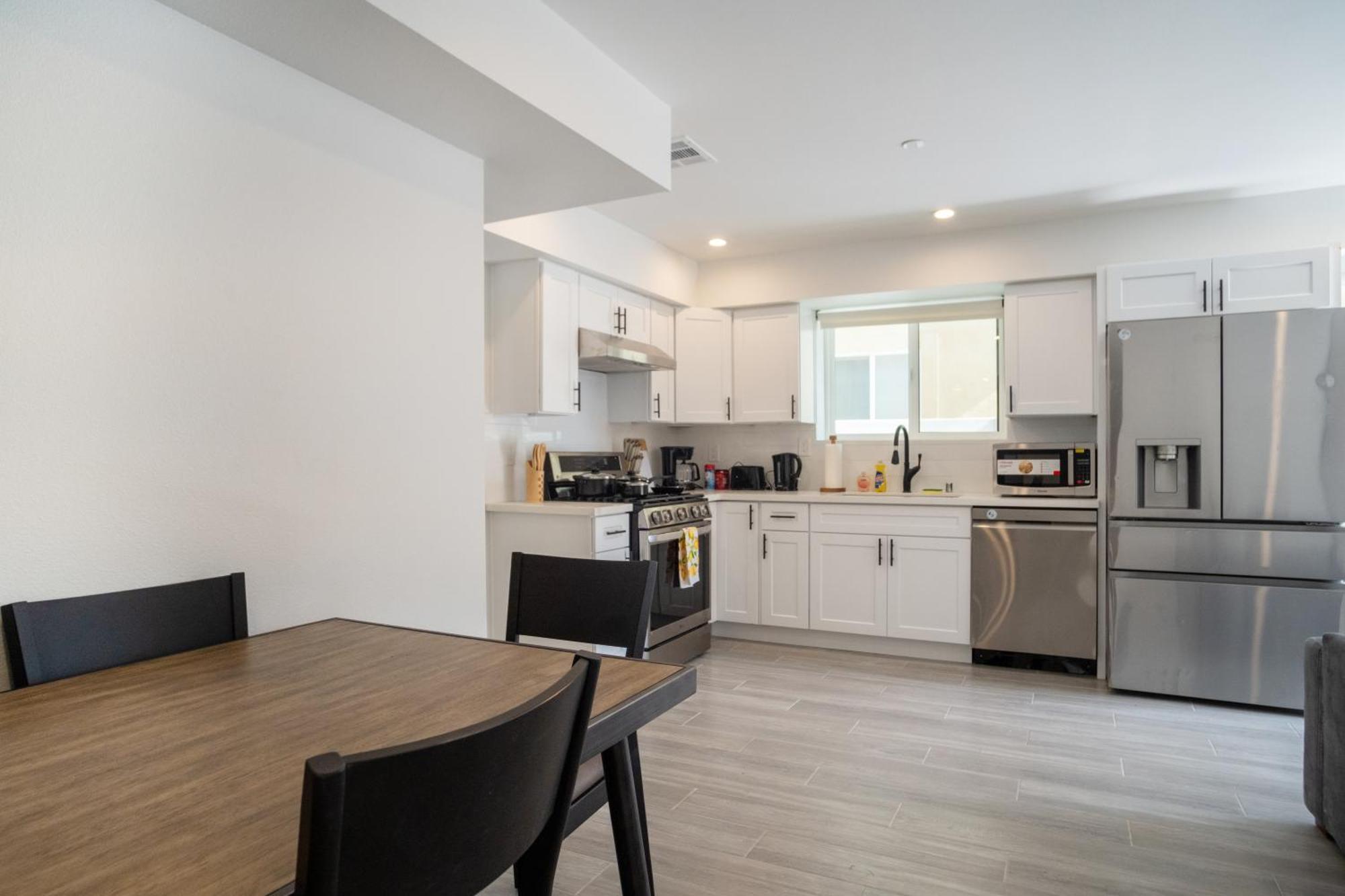 Cozy La Retreat Near Usc Steps To Koreatown & Downtown Affittacamere Los Angeles